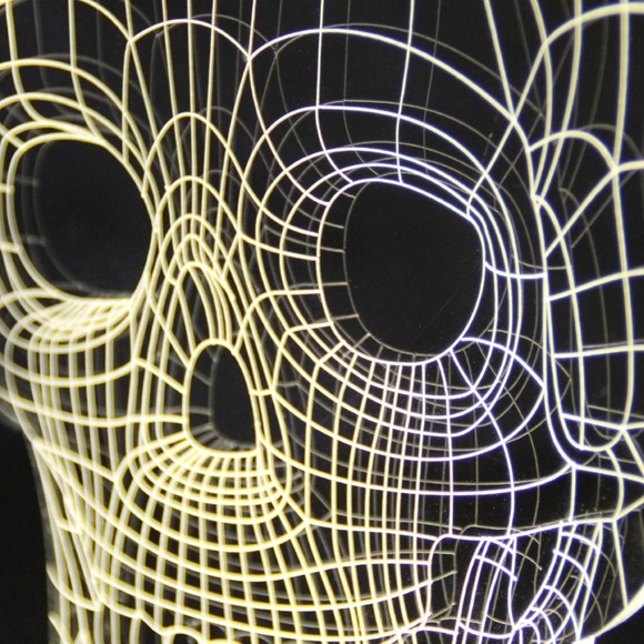 Skull LED lamp / Studio Cheha - Picture 2 of 4